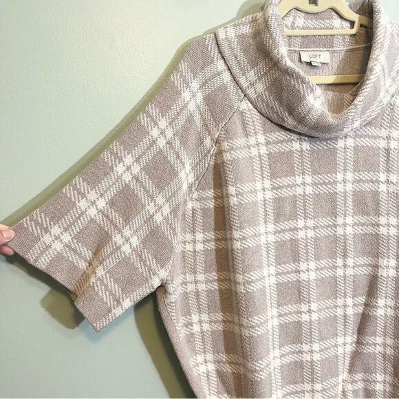 LOFT Outlet Women's Tan Plaid Turtleneck 3/4 Sleeve Poncho Knit Sweater Medium - Picture 4 of 14